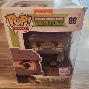 Funko Pop NINJA TURTLES 8-Bit Shredder Vinyl Figure - Gray and Black Exclusive